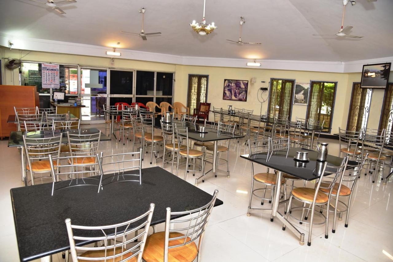 Hotel Tamilnadu, Courtallam I Kuttālam Buitenkant foto